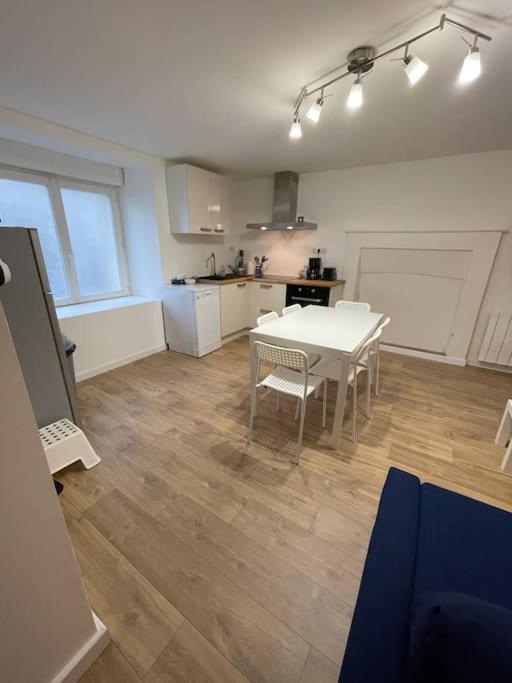 Charmante Maison A Evran Proche Dinan Et St Malo. Ngoại thất bức ảnh