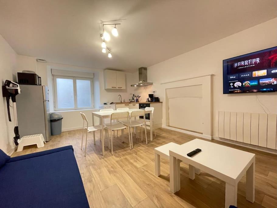 Charmante Maison A Evran Proche Dinan Et St Malo. Ngoại thất bức ảnh